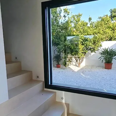 Апартаменты Emerald Амора